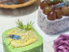 -山与蓝·轻糖鲜果蛋糕(勒泰店)