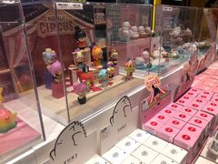 -泡泡玛特POPMART(大卫城店)