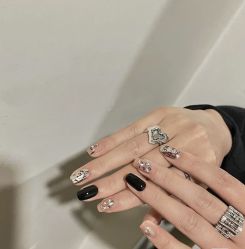 -LILY NAILS美甲美睫