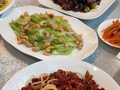 -汗腾格里·风味餐厅(新疆驻京办店)