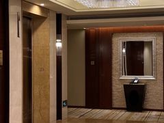 -深圳星河丽思卡尔顿酒店