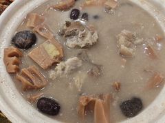 十八涌莲藕煲简骨汤-海宝酒家(中山四路店)