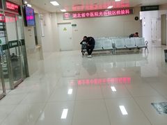 -湖北省中医院(光谷院区)
