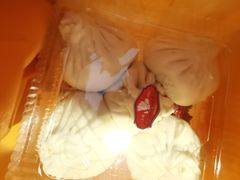 -白玉兰食品甜凤店(合生汇店)