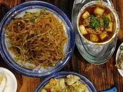 -蚝美人·生蚝海鲜烧烤(茶花园店)
