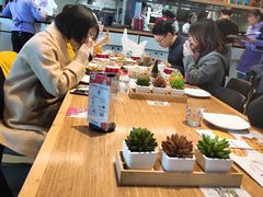 -必胜客(滨江店)