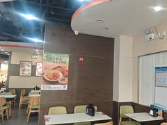 -李先生牛肉面大王(北京站售票厅餐厅)