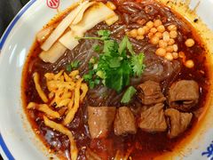 肥肠酸辣粉-遇见小面(凯德广场店)