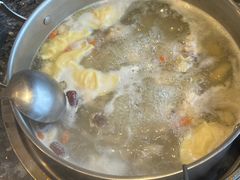 -一席地·本地鸡窝·杭帮鸡火锅(萧山银隆百货店)