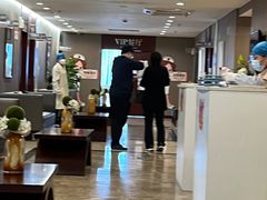 -爱康国宾体检中心(五角场万达广场分院)