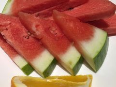 -鱼鲜饭香·招牌汽锅剁椒鱼头王