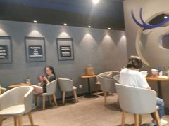 大堂-瑞幸咖啡(新世界中心店)