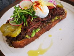 慢煮牛肉温泉蛋吐司-O'mills Sourdough Bakery&Bistro(永嘉路店)