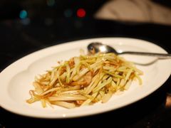 丁香鱼炒漳州落轿葱-遇外滩(BFC外滩金融中心店)