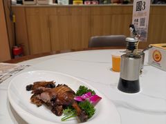 -梅利汴京烤鸭•开封豫菜地标店(东大街店)