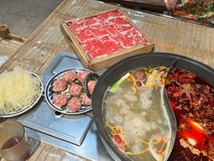 -袁山山重庆火锅(丈八北路店)