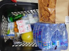 -华冠折扣超市(长阳店)