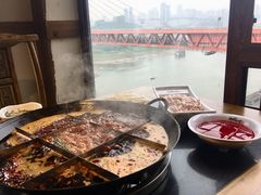 -纸盐河码头火锅(十八梯店)