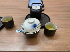 -灸春堂·艾灸·痛症·整脊连锁(之江银泰店)