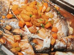 -里岛烤鱼(东港凯虹广场店)