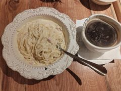 -玛格萝妮比萨屋(陆家浜路店)