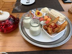 -四月吧餐厅(正阳步行街店)