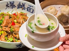 -李犟大爆鳝面·手工蟹黄包(湖滨西湖店)