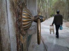 -艾提尕尔清真寺