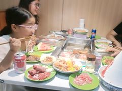 -新艺自助美食城(中山路店)