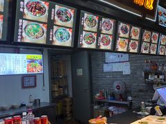 -八一路好吃街(雨田商务大厦店)