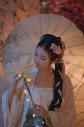 -汉仪华裳汉服馆(打浦桥店)