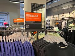 -百年港湾奥特莱斯(香炉礁店)