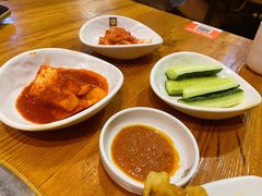 -喇喇排骨火锅·传统韩式脊骨汤(望京西园总店)