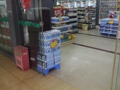 -横县服务区易捷便利店