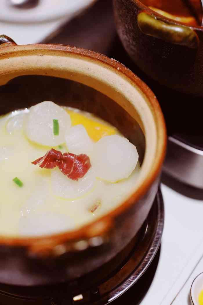 伍厚德堂(坡子街店)-"环境和味道都不错,孜然寸骨有老长沙味道,.