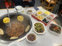 -鲁员外地锅鸡地锅鱼(古墩路店)