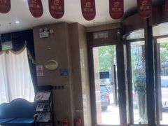 -圣贝口腔(海淀店)