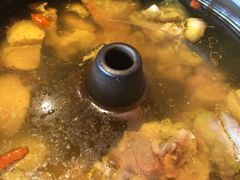 -云海肴·汽锅鸡·云南菜(天山百盛优客店)