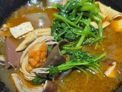 -万记麻辣烫国展总店