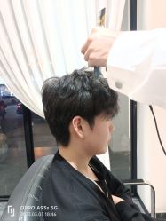 -吉艺心专业美发造型