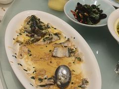 -沪华海鲜大酒楼(南汇店)
