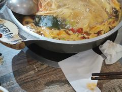 -鸡遇虾煲干锅火锅(小寨金莎店)