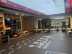-威克健身游泳(万菱汇店)