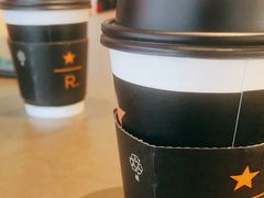 -星巴克臻选(上海合生汇1F店)