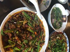 -杨三娘跷脚牛肉(羊子山西路店)