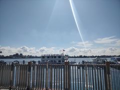 -皇朝海鲜酒店