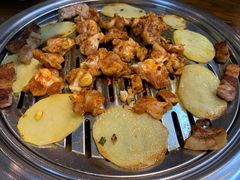 掌中宝-·缸桶屋·韩式牛肋条自助烤肉(西湖D11店)