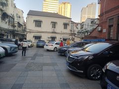 -梅龙镇酒家(南京西路总店)