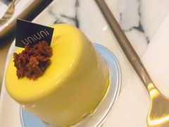 -UNI UNI(环亚凯瑟琳店)