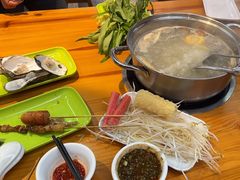 -养牛邓·潮汕牛肉海鲜自助火锅(广州店)